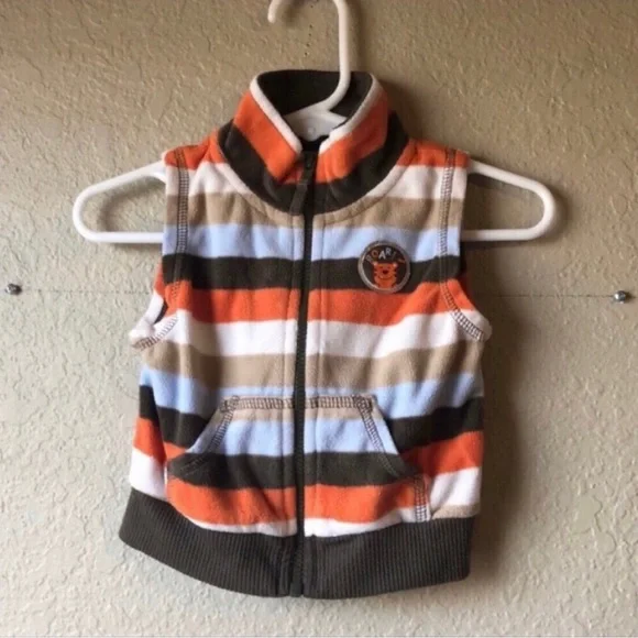 5 Piece Baby Boy Clothing Bundle 6-9 M: 2 Onesies,Button Down Shirt,Pants & Vest - Picture 12 of 16